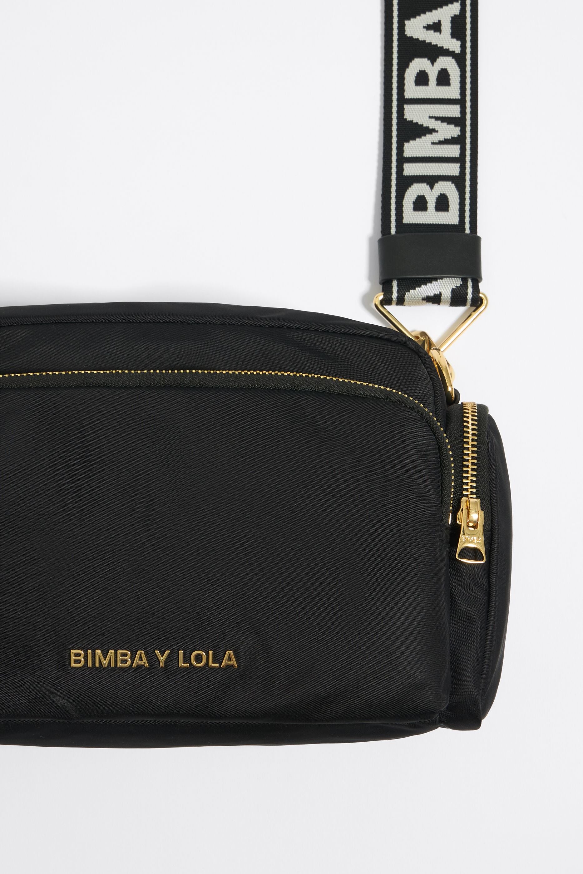 Medium black Pocket crossbody bag