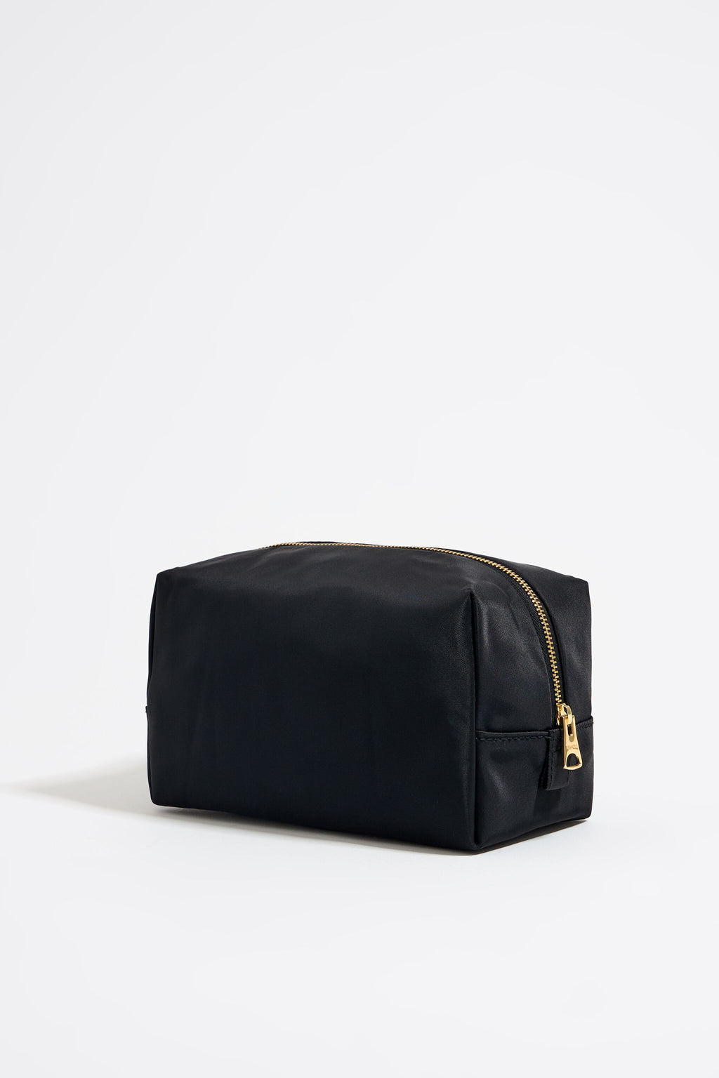 Medium black nylon make-up case