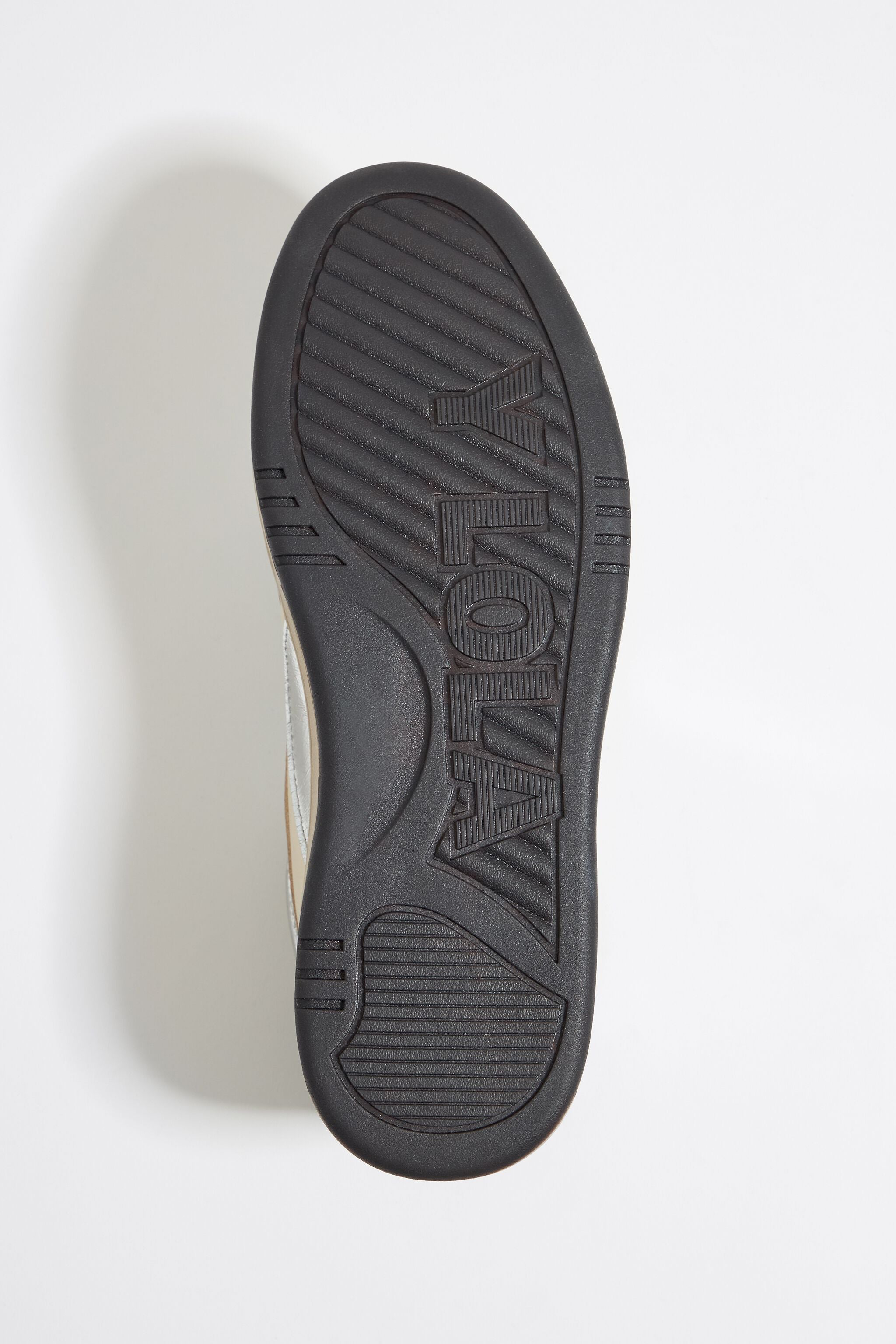 Silver leather 13 57 cupsole sneaker