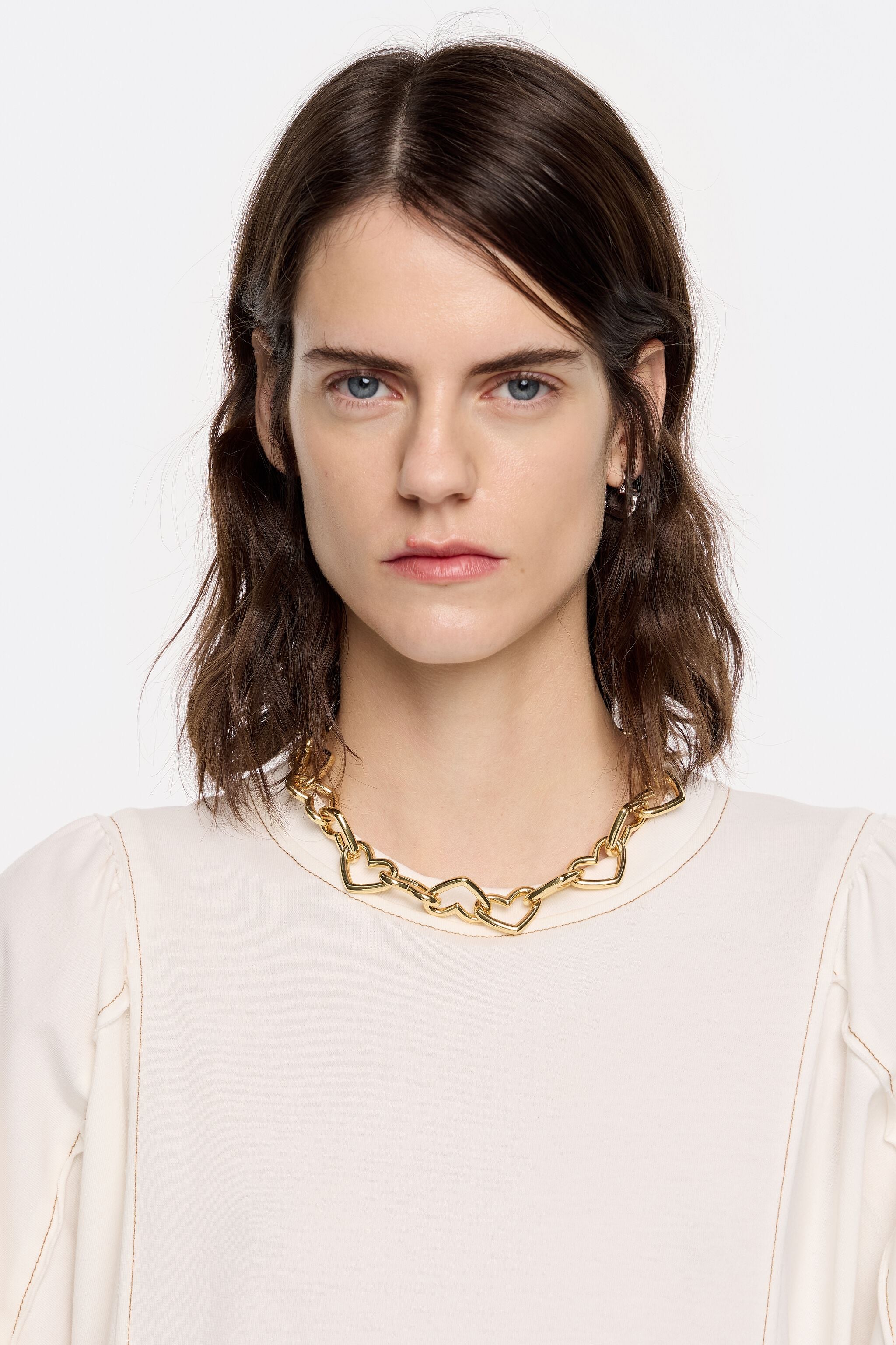 Gold hearts chain necklace