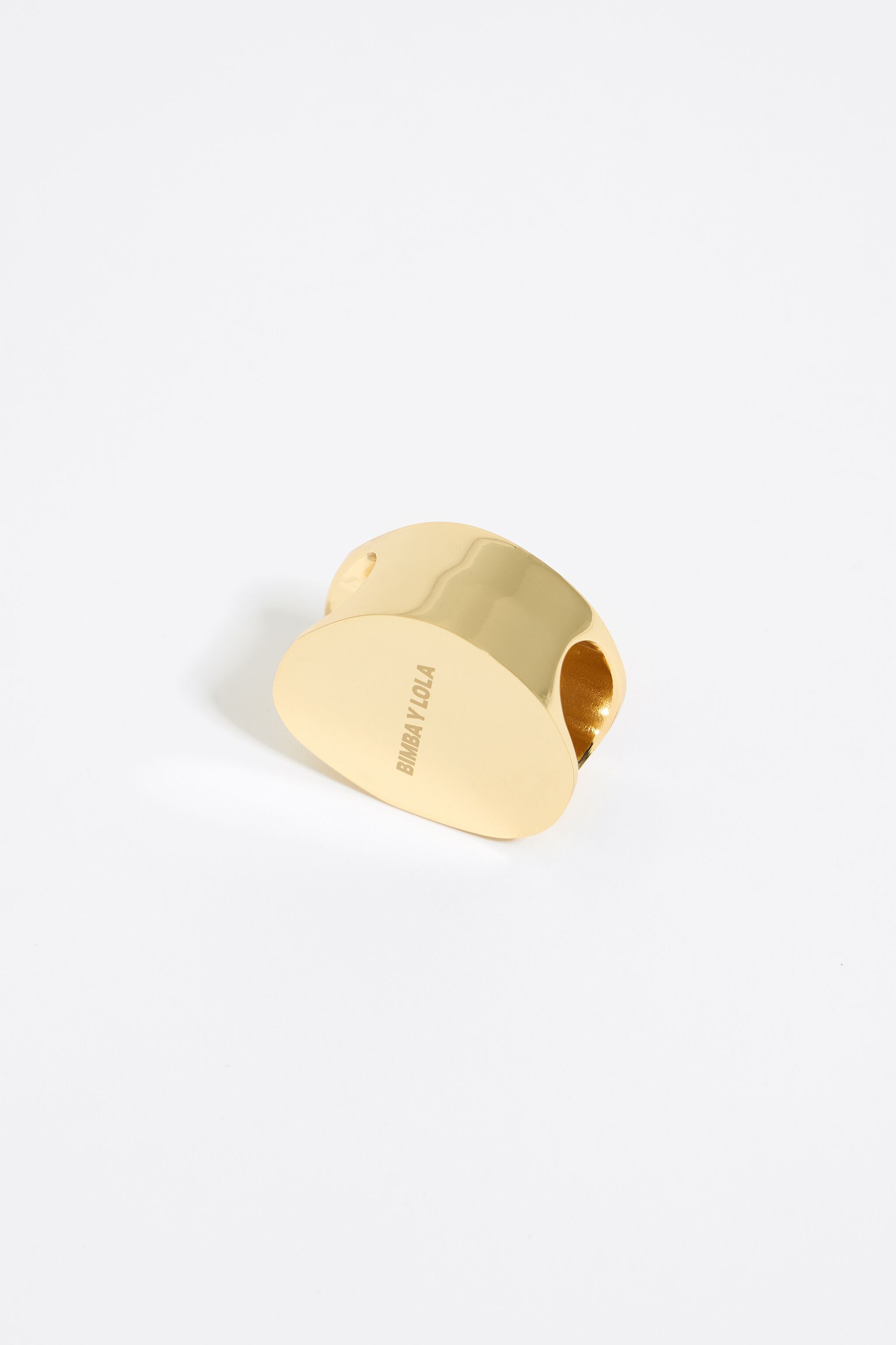 Gold ladybug scarf ring