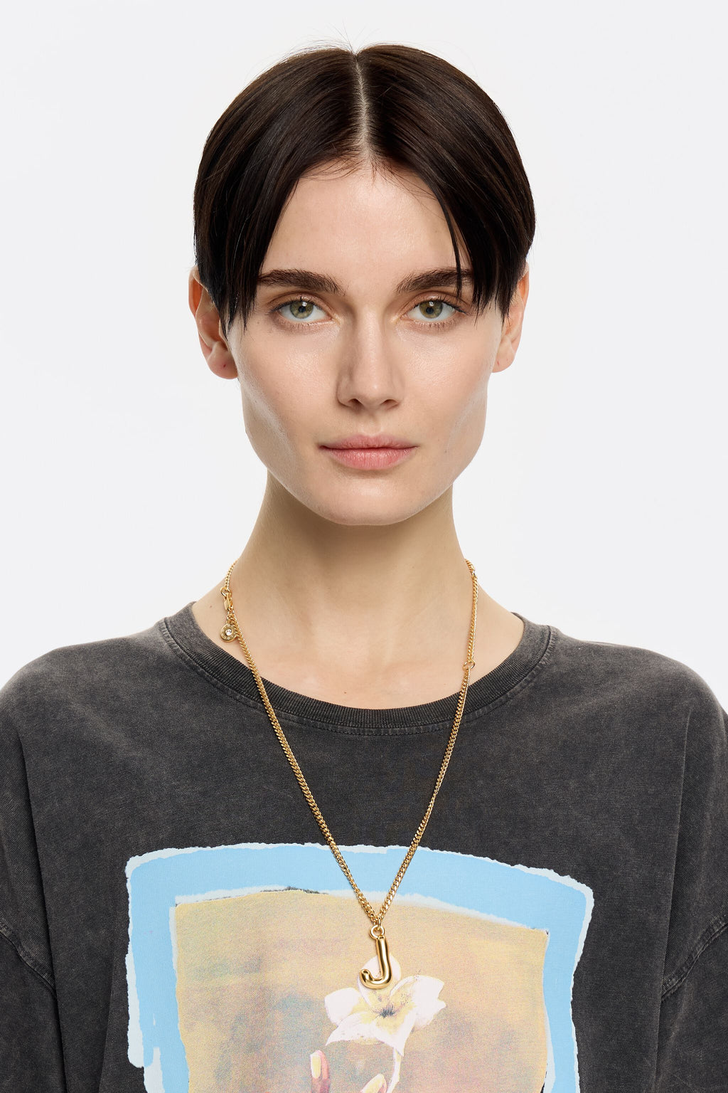 Gold letter D chain necklace