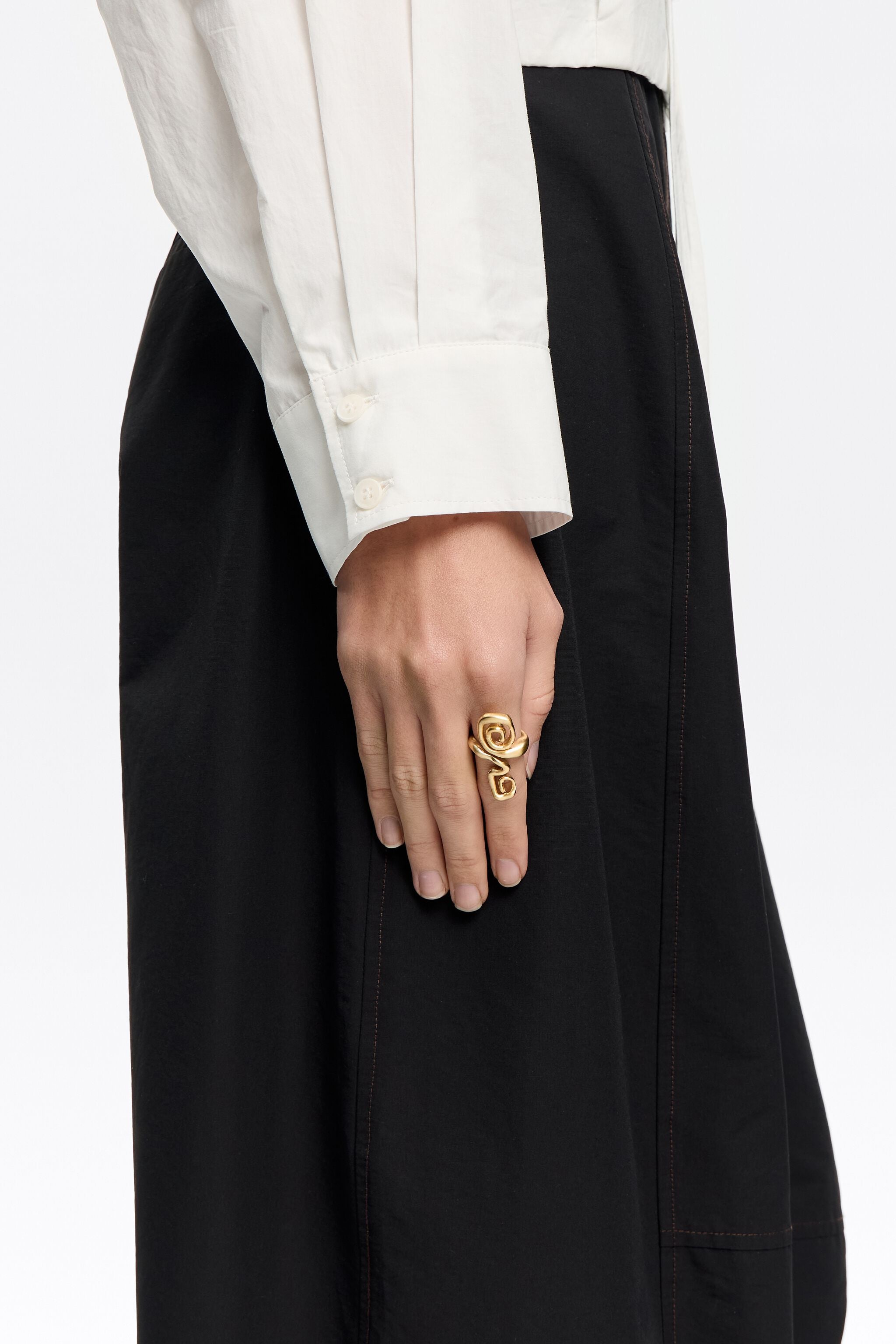 Gold spiral ring