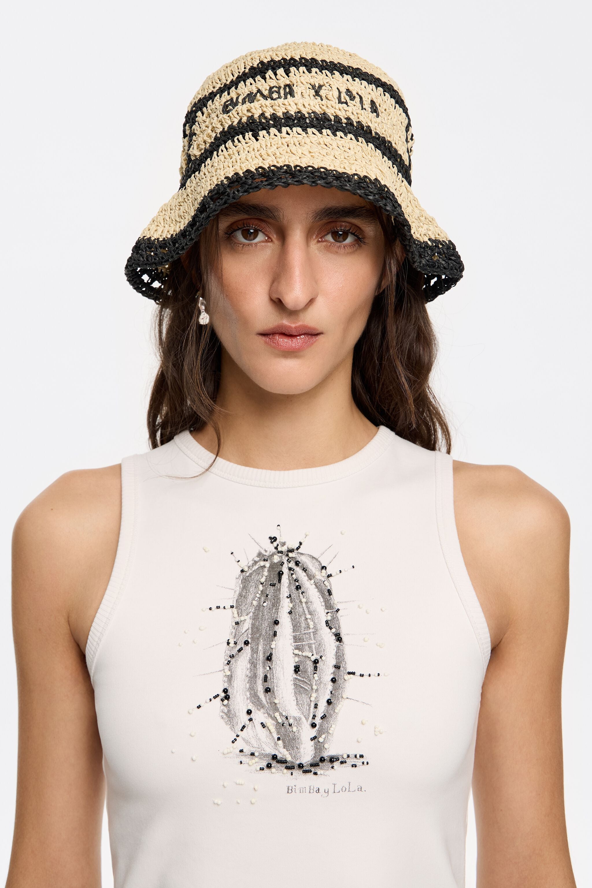 Beige paper raffia hat