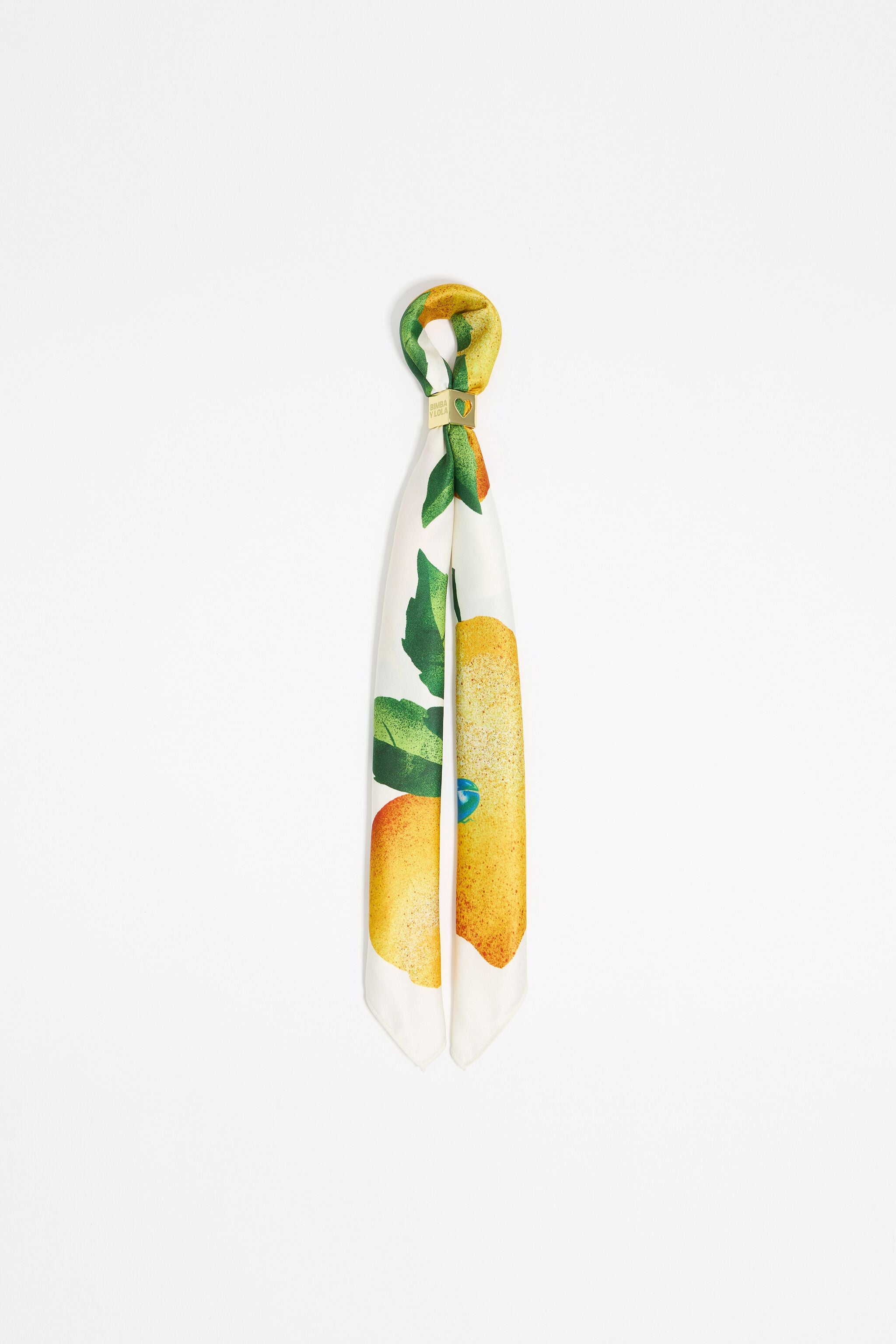 Charm scarf lemons