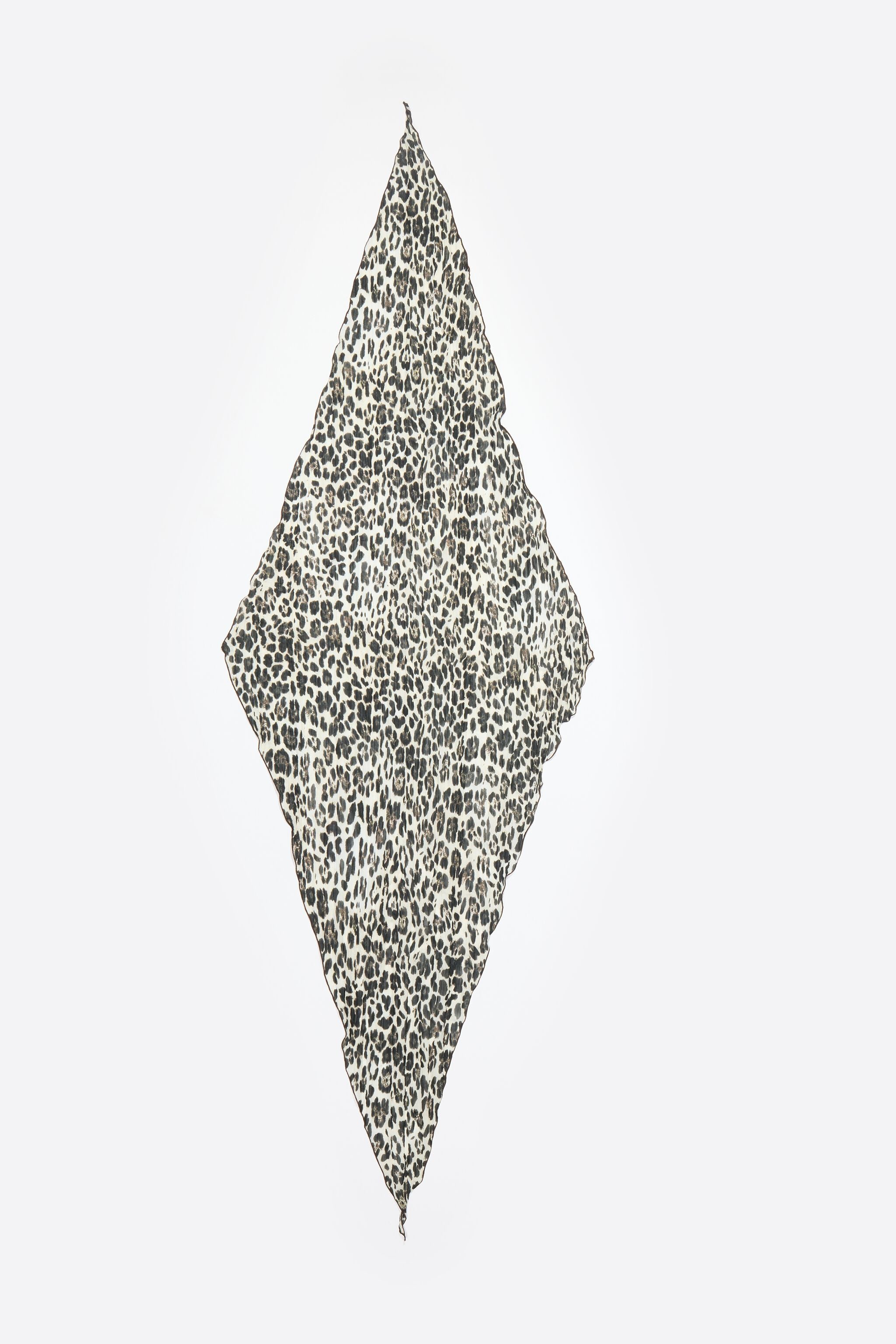 Ivory Leopard scarf