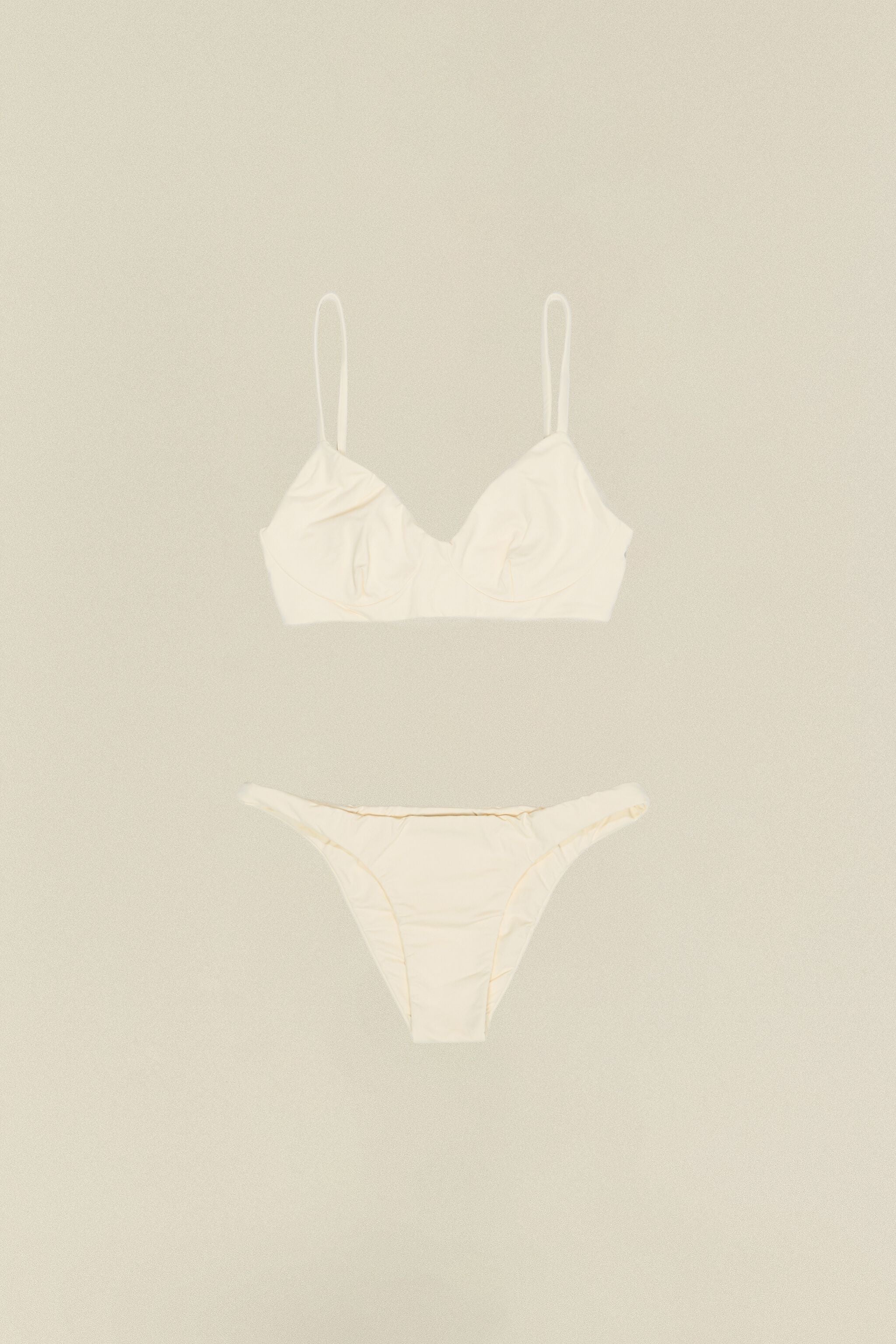 Ivory Daniele bikini