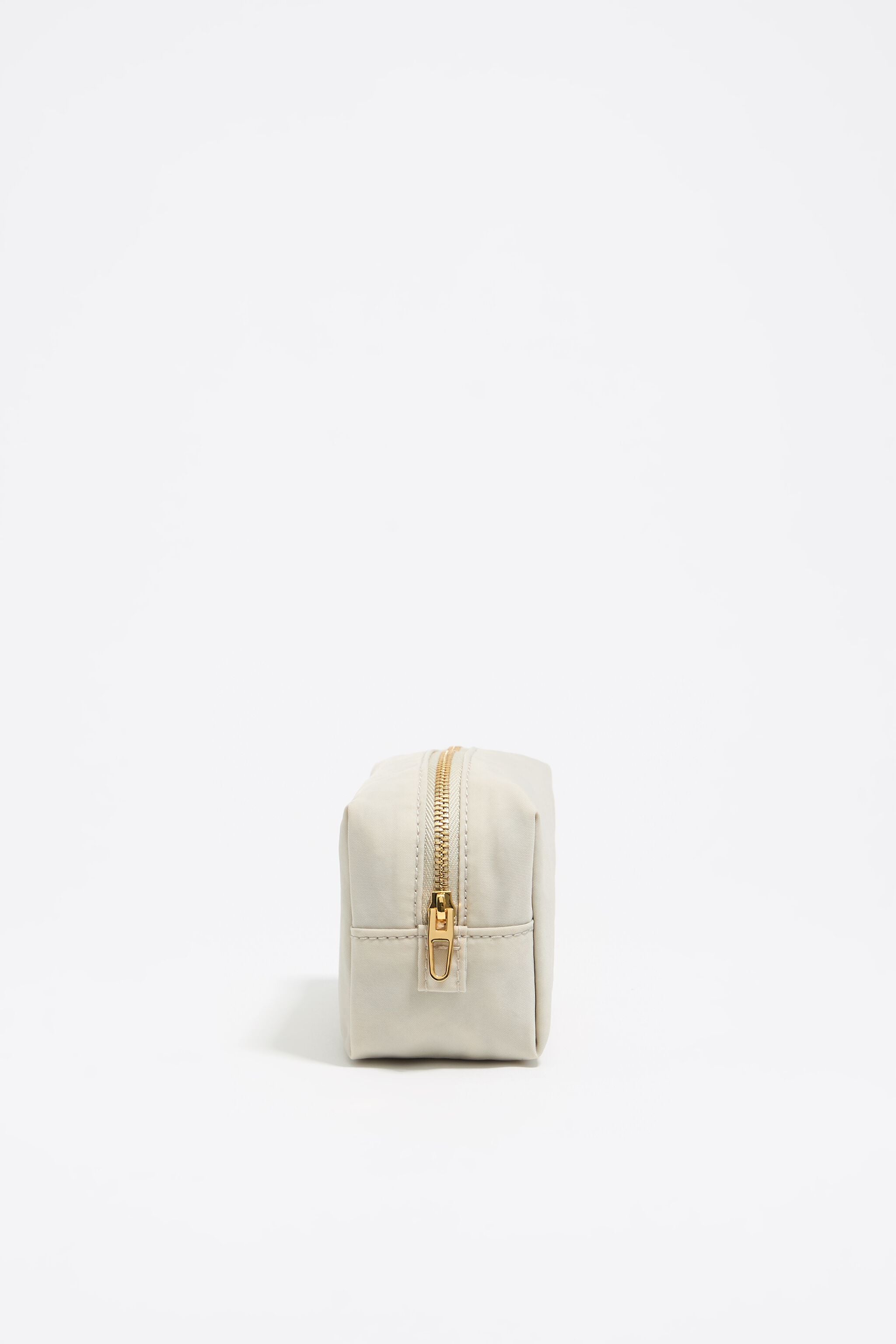 Small stone white nylon make-up case