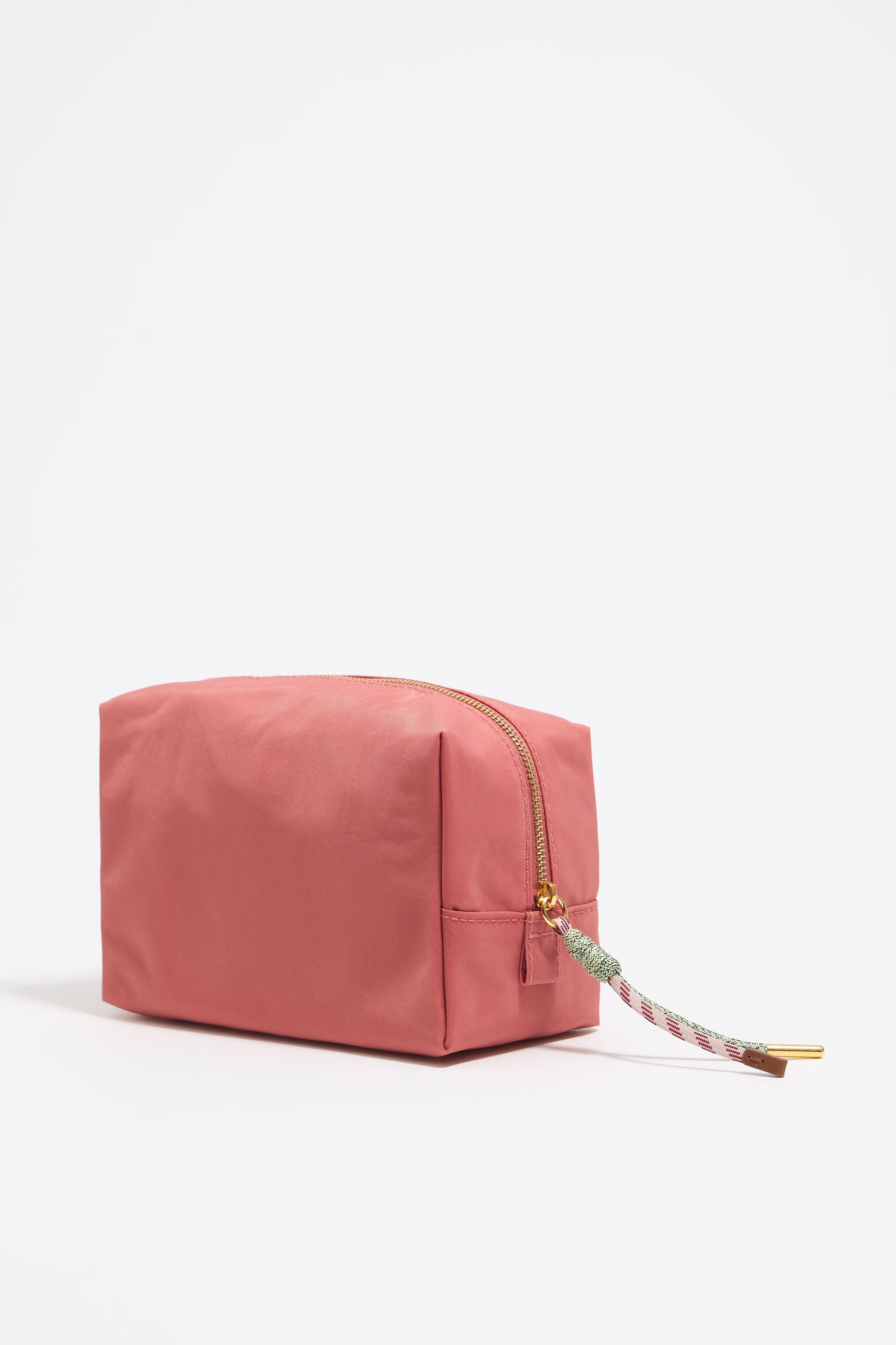 Medium pink nylon make-up case