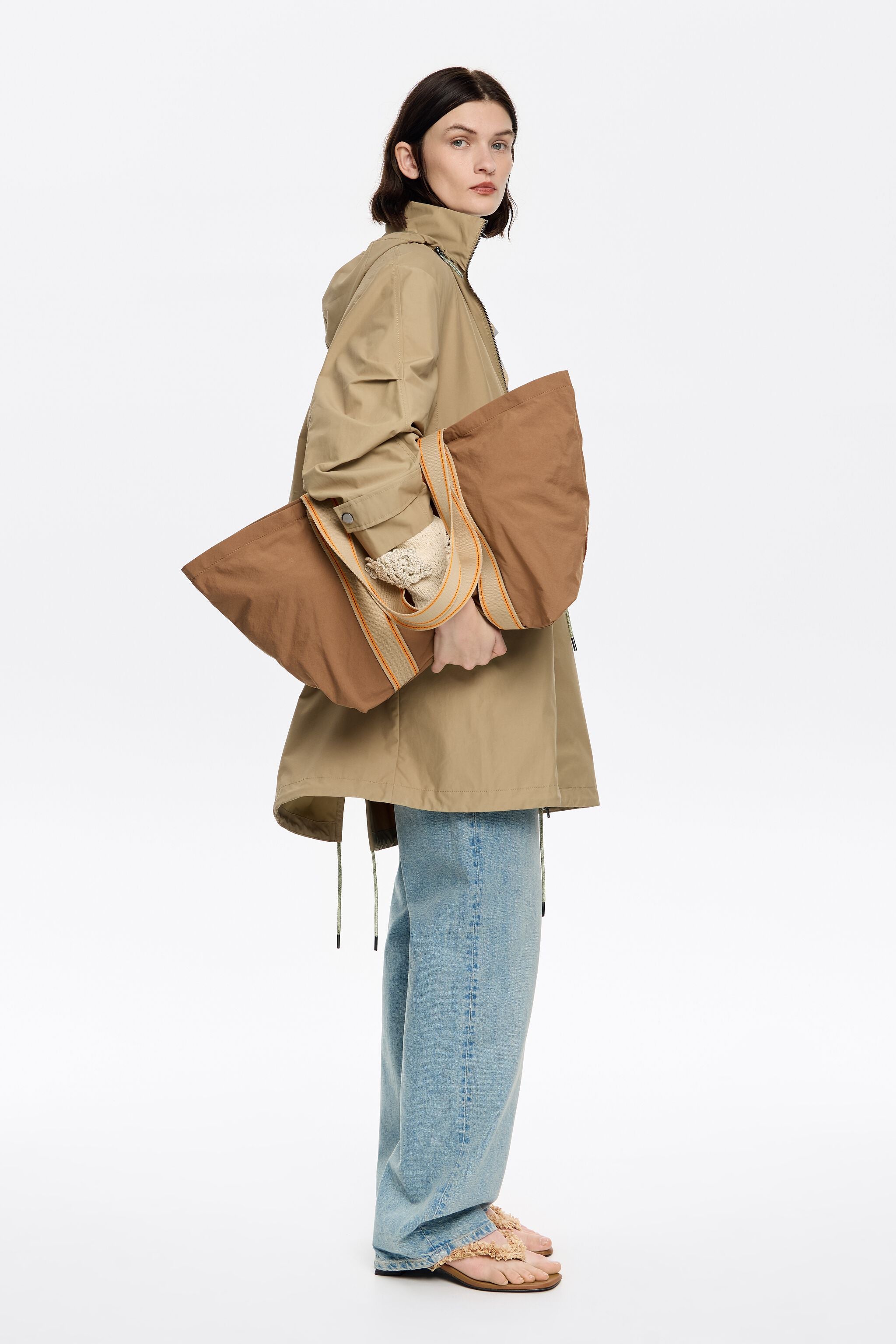 Cinnamon nylon maxi shopper bag