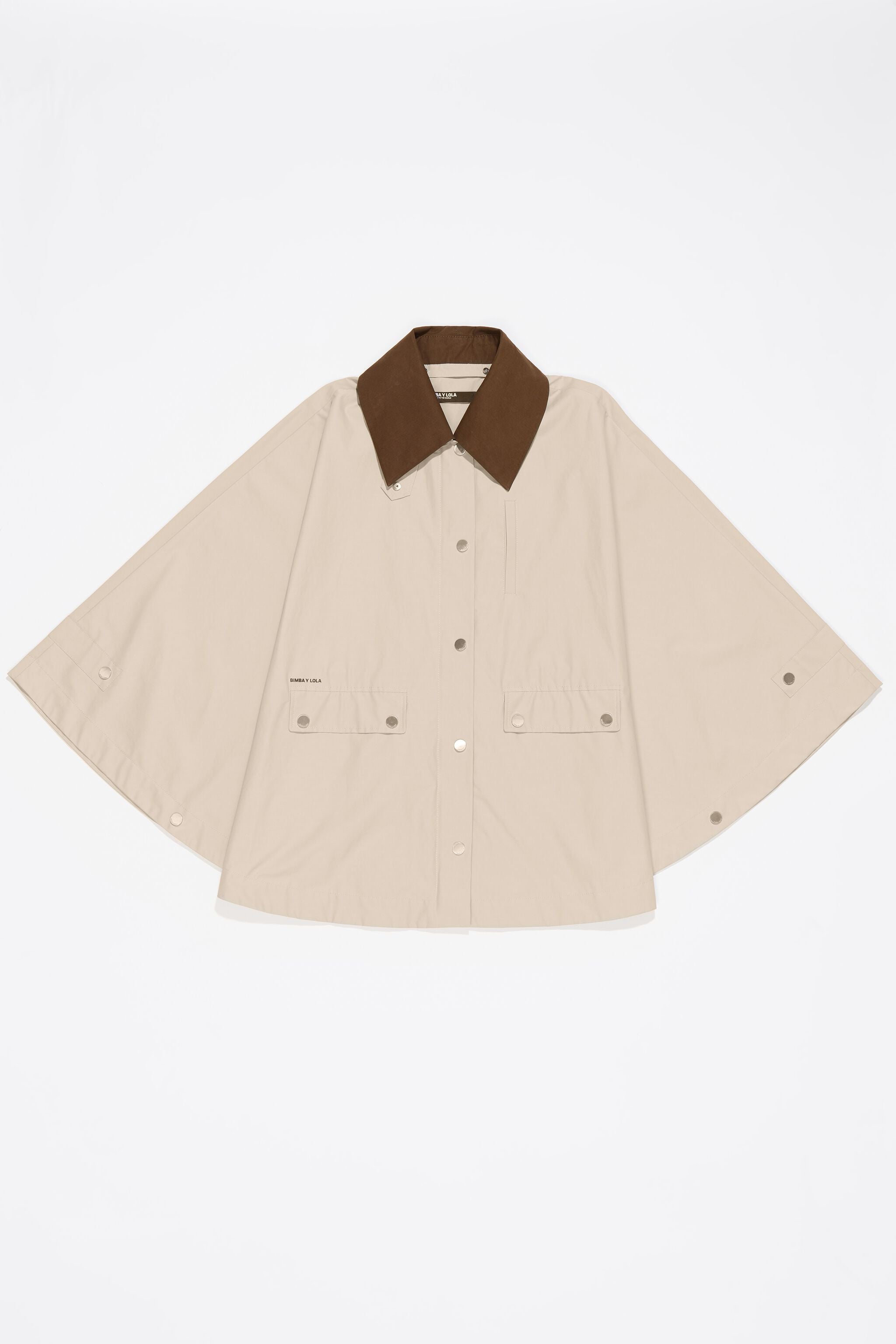 Stone detachable collar cape