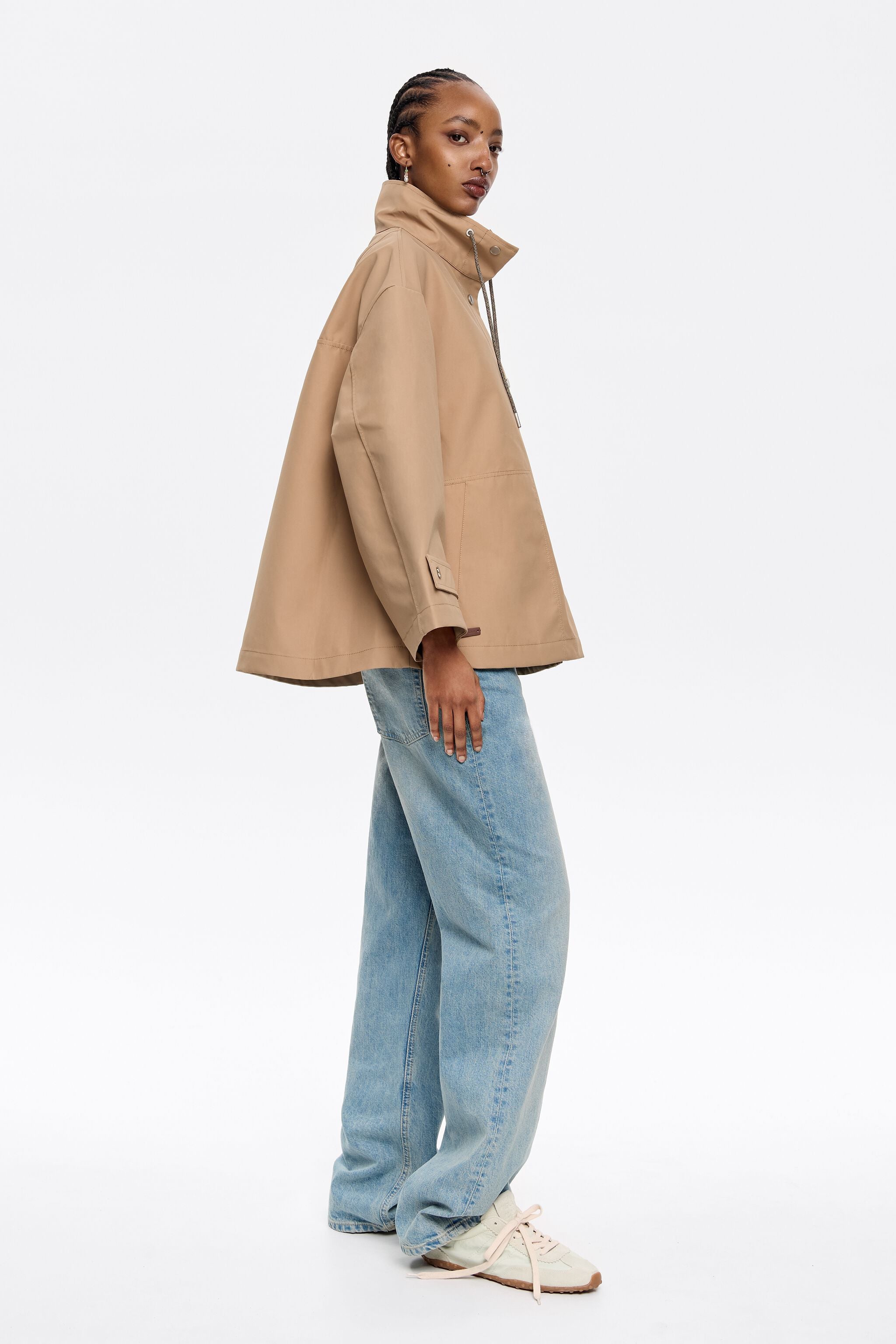 Camel reversible A-line trench