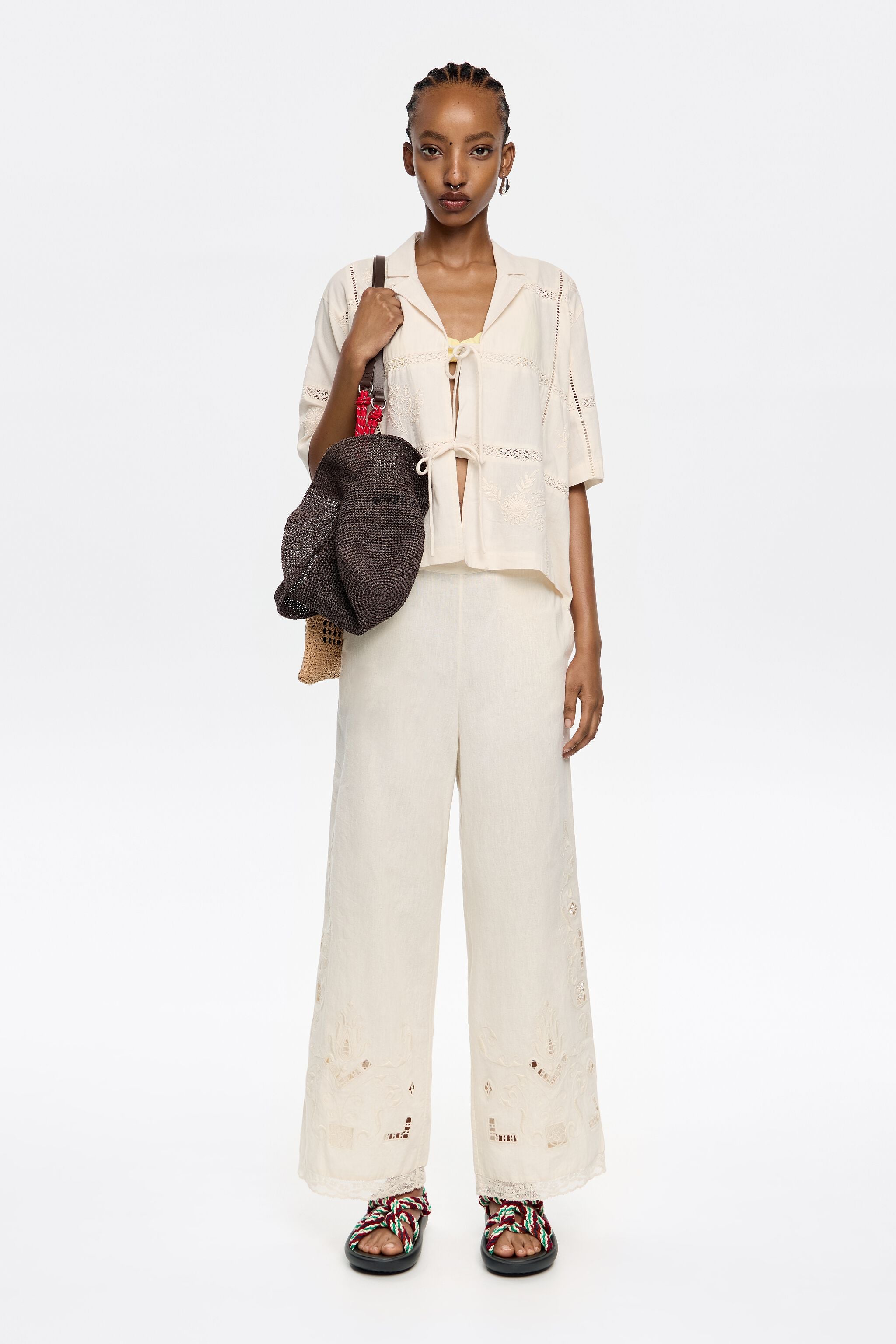 Cream shirt with bows and embroidery