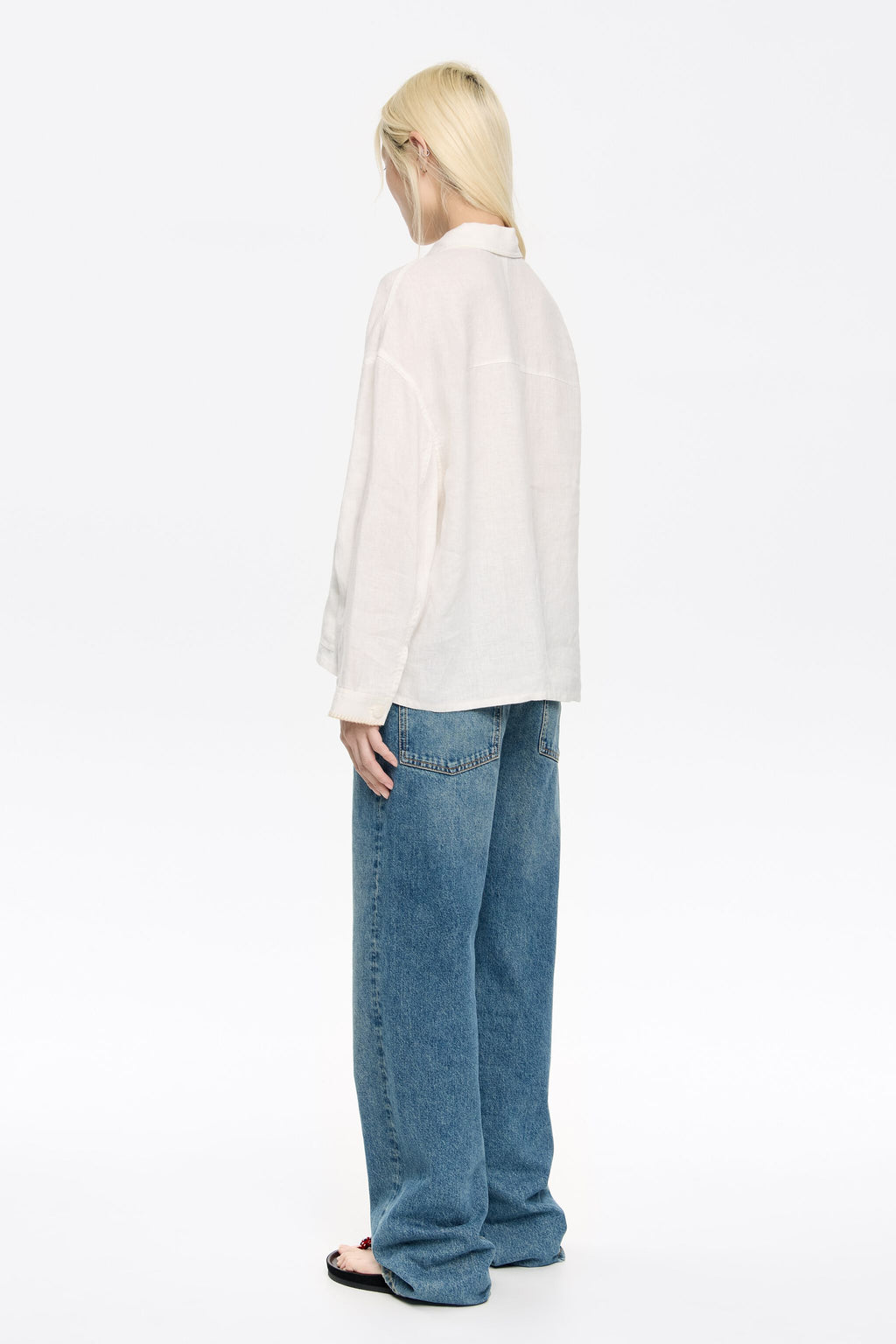 Ivory linen jacket with stitching