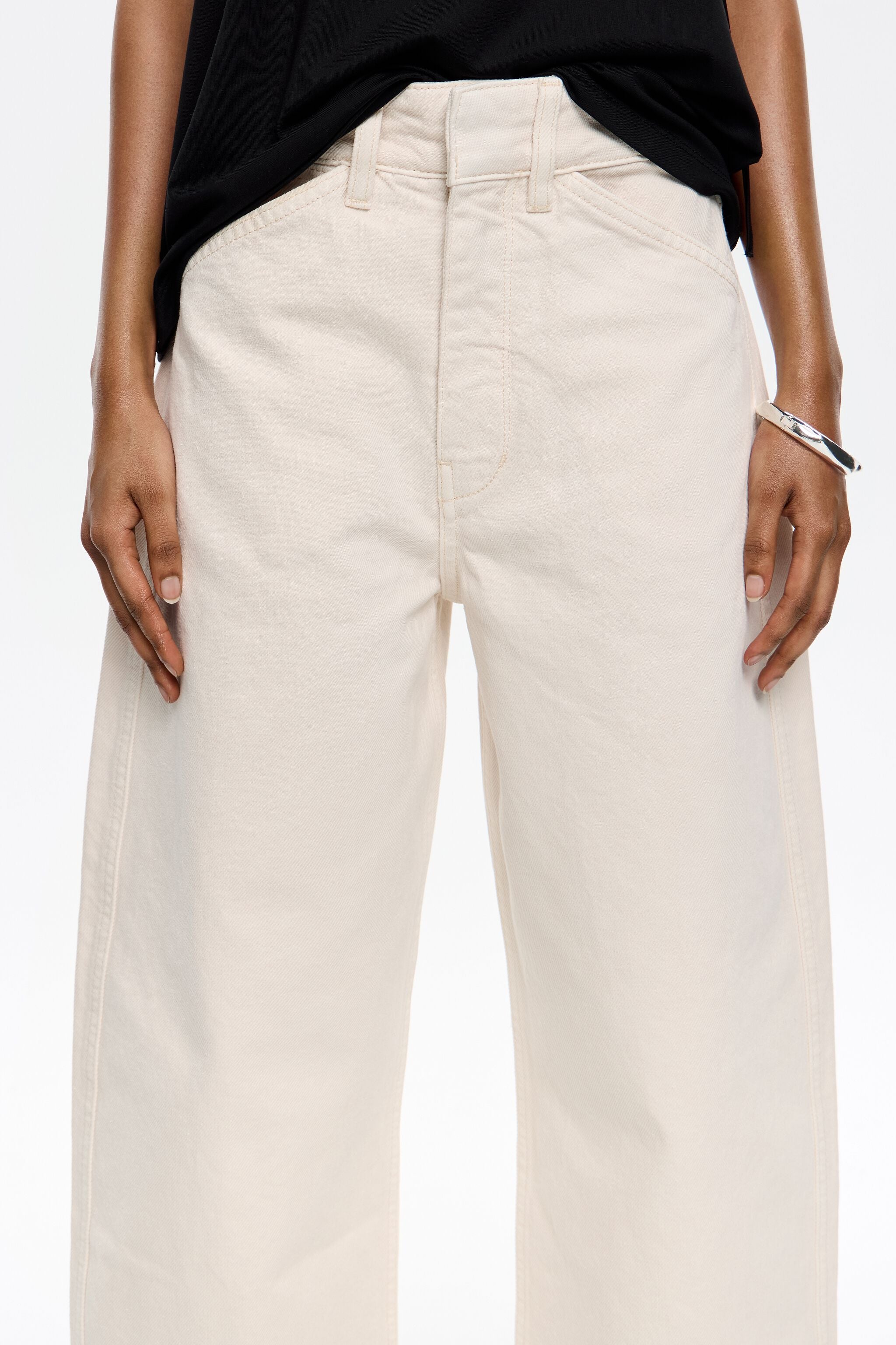 BARREL - Ecru jeans