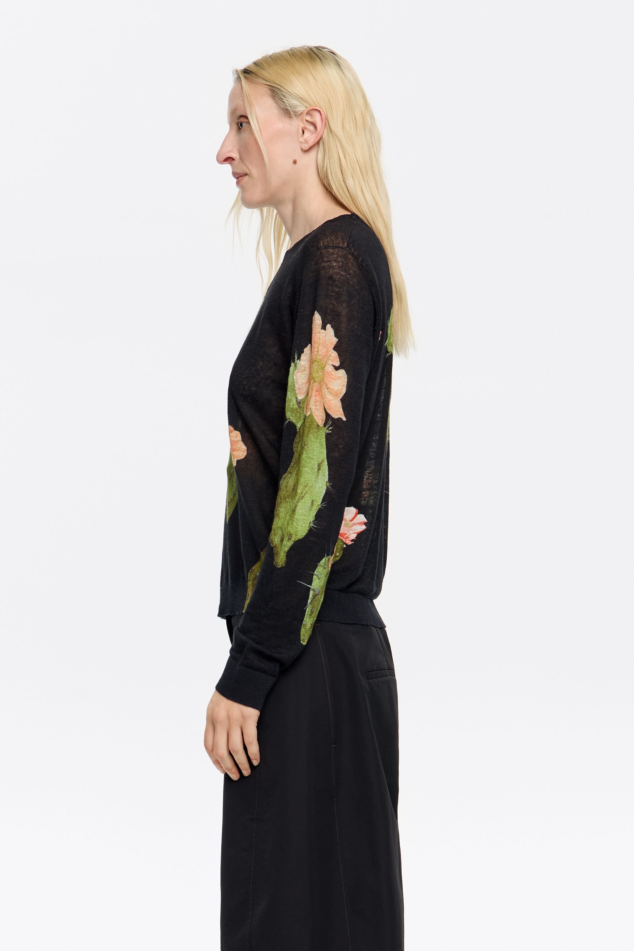 Black Cactus linen straight jumper