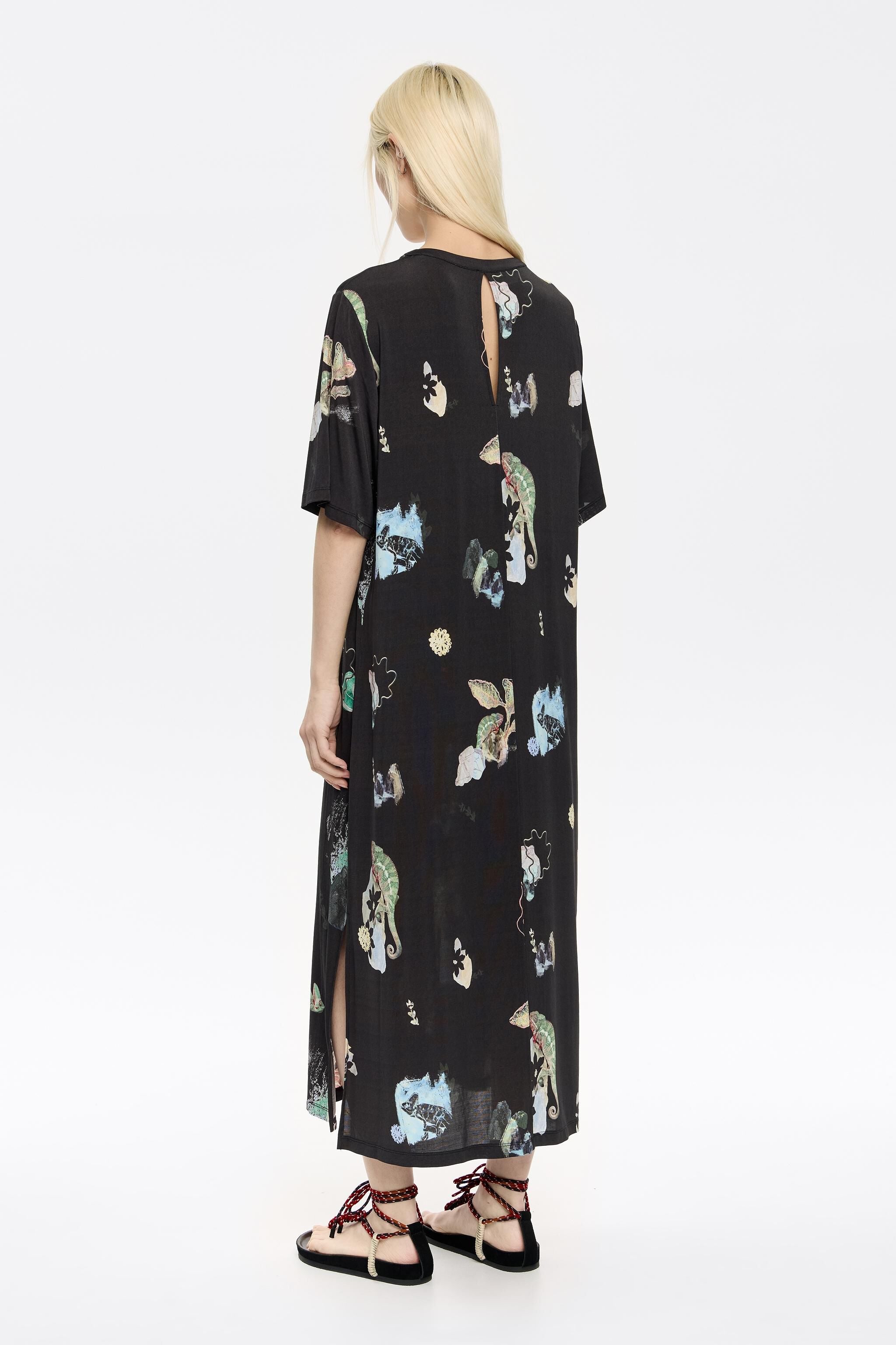Long anthracite Chameleon T-shirt dress