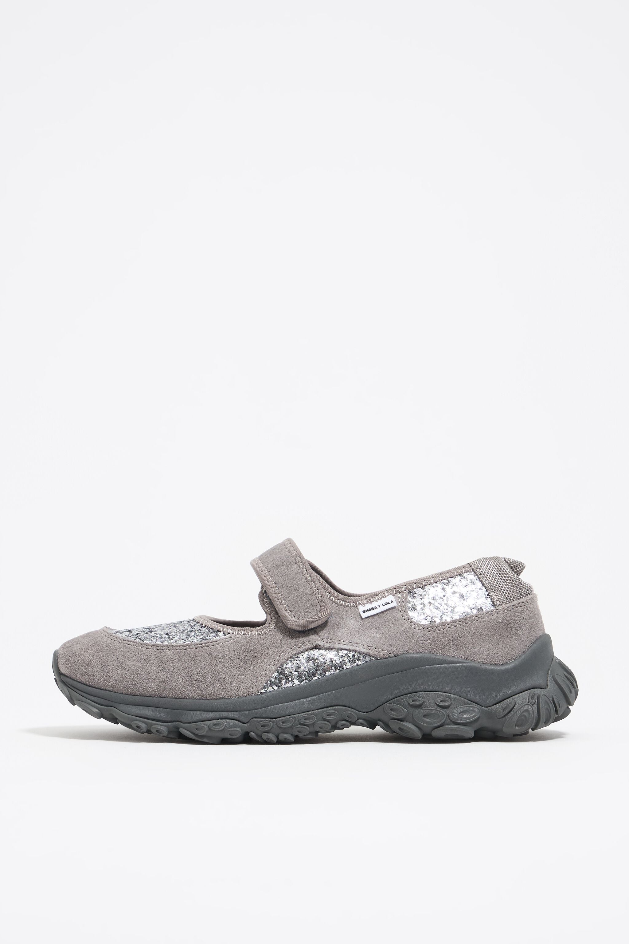 Gray octopus Mary-Jane runner ballerina