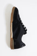 Black 13 16 Indoor sneaker