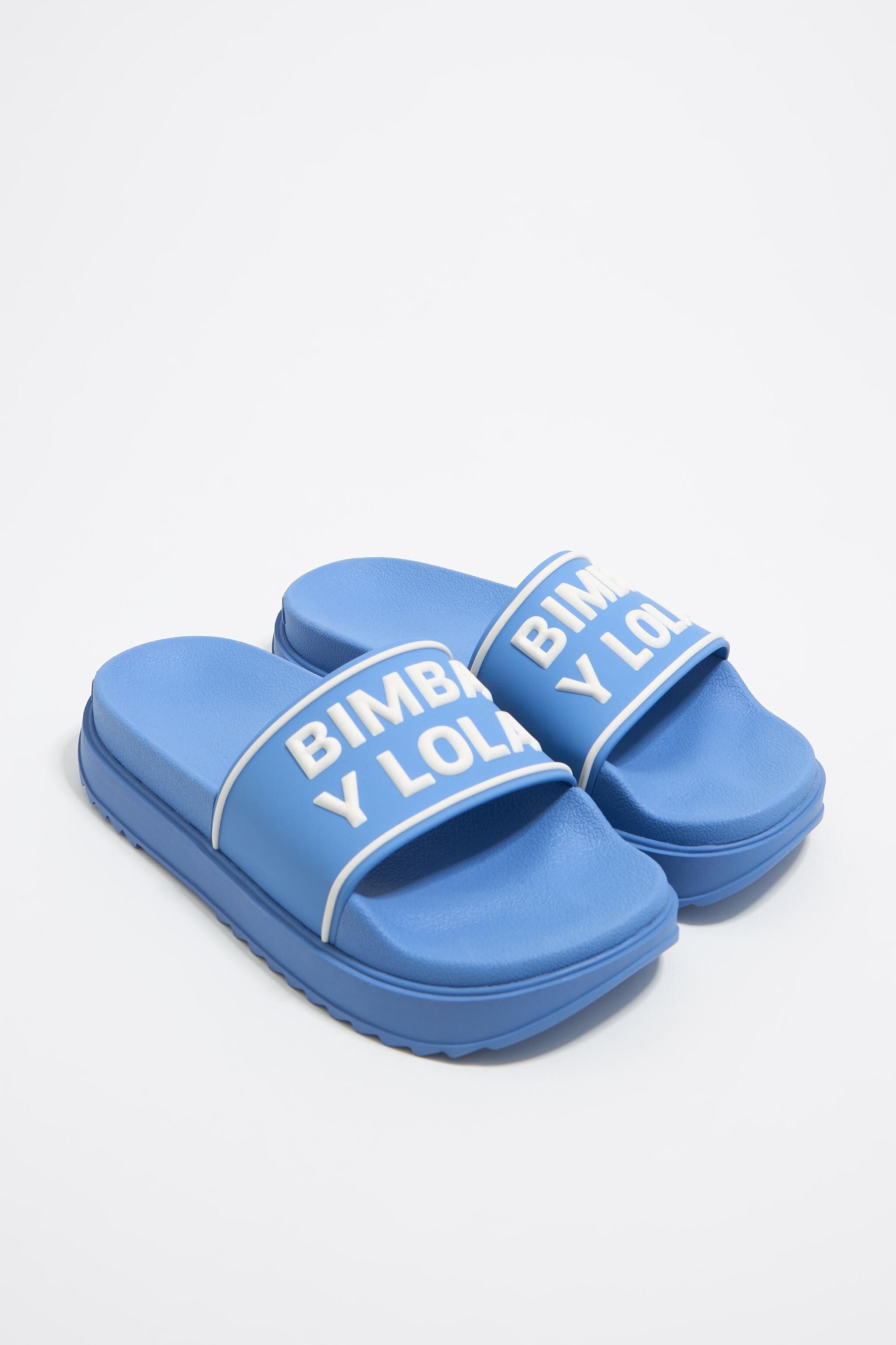 Blue platform slider