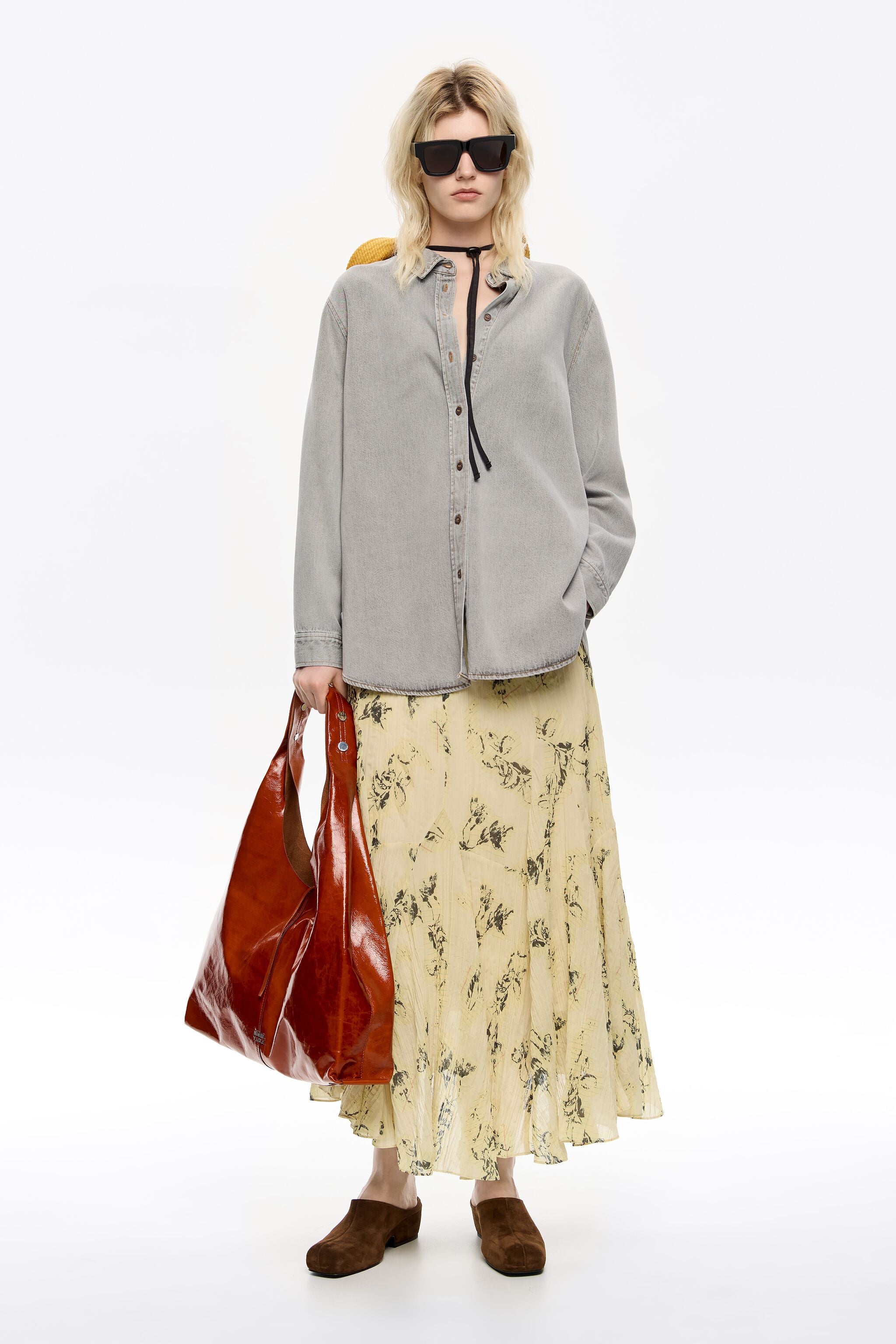 Light yellow Notebook pleated asymmetric skirt